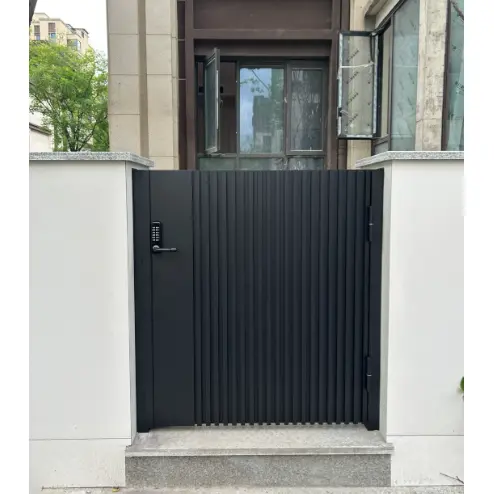 Portes de cour en alliage d'aluminium